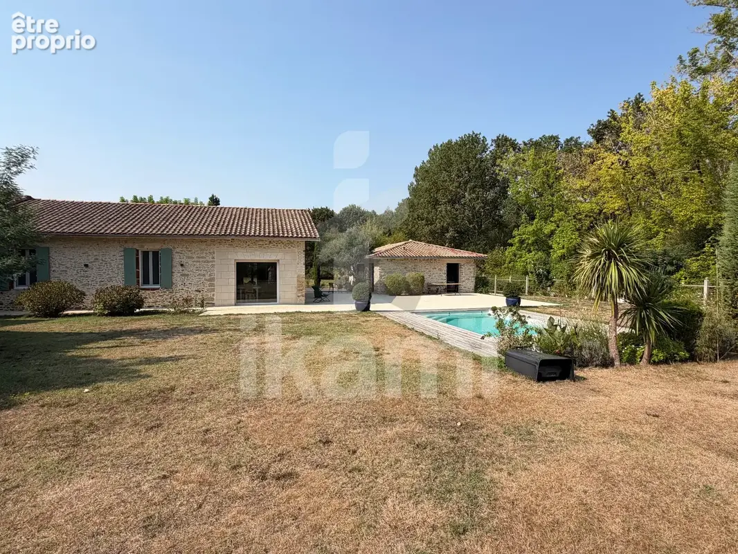 Superbe maison avec piscine, dépendances et fort potentiel d’agrandissement - photo 10
