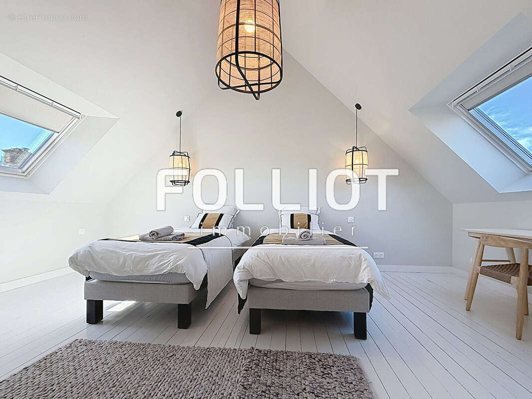 Maison à AGON-COUTAINVILLE