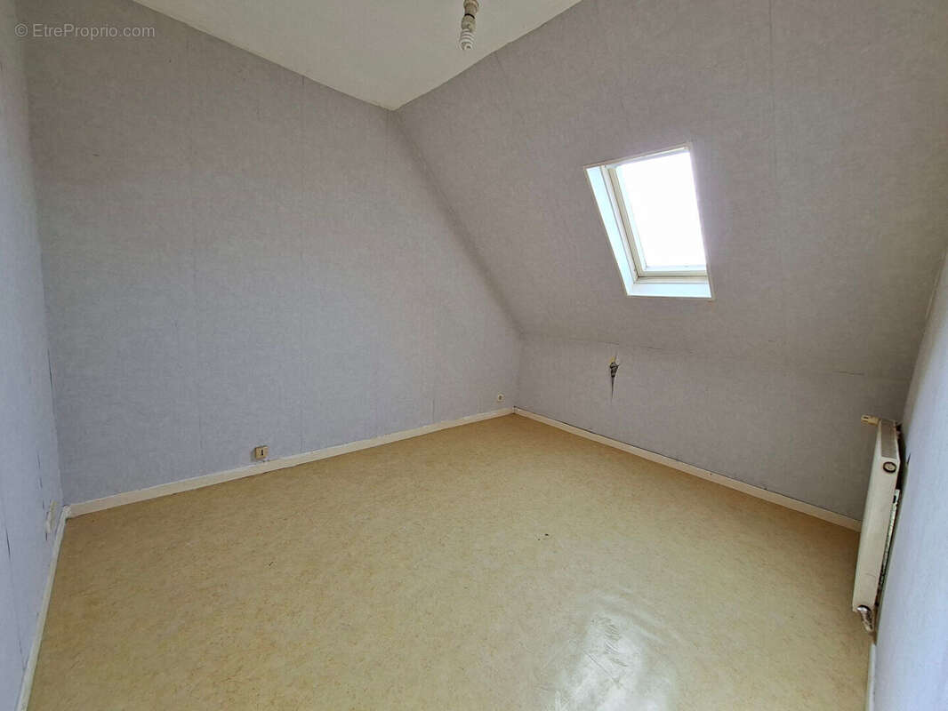 Maison à CHATELLERAULT