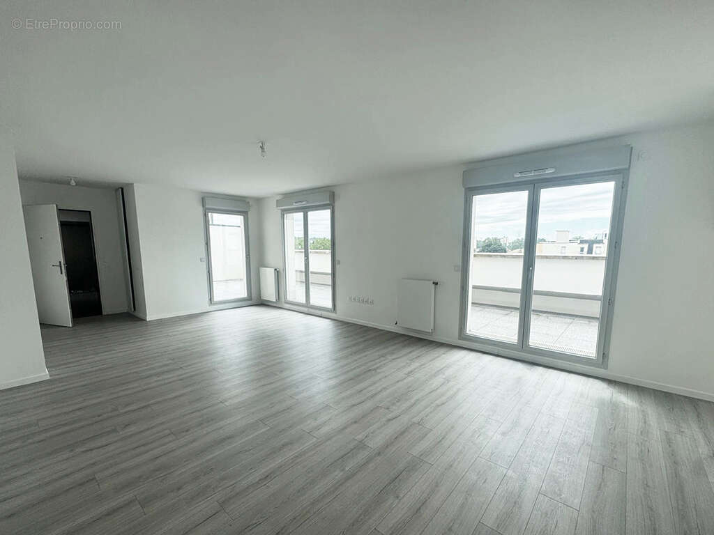 Appartement 86 m² à Savigny-Sur-Orge  - photo 6