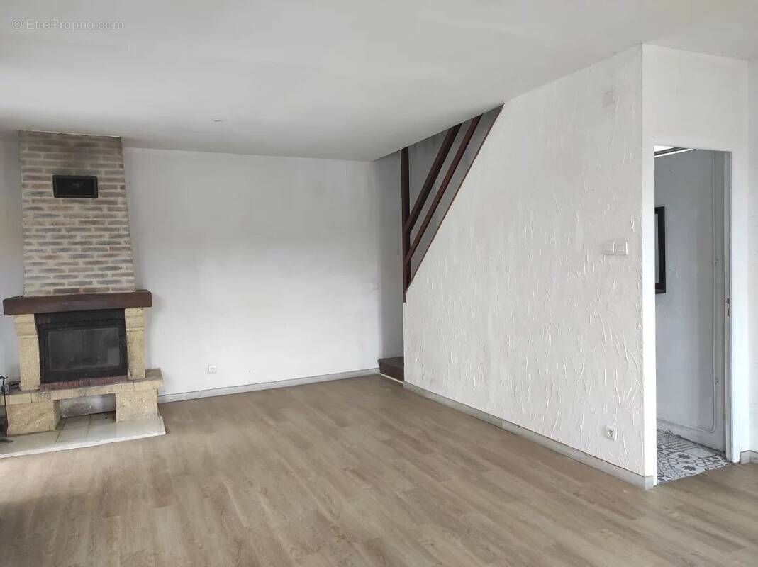 Maison à ARCAMBAL