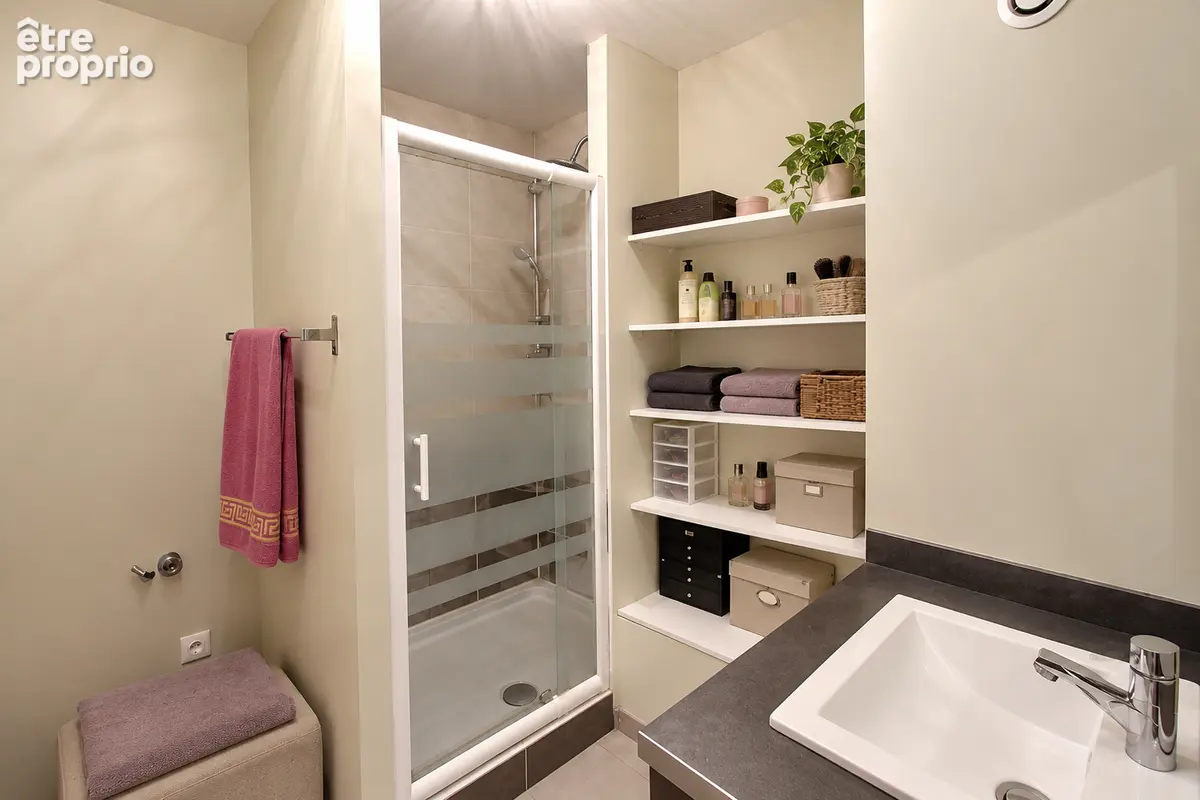 Partie de mas rénovée  4 chambres dpe b terrain de plus de 6 000 m² - photo 11