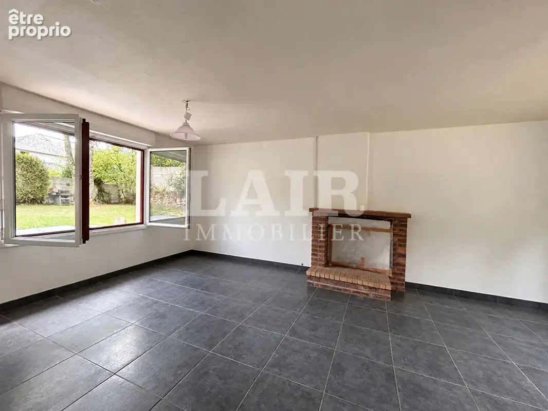 Maison à vendre à Champsecret - Ref O15721 - photo 2