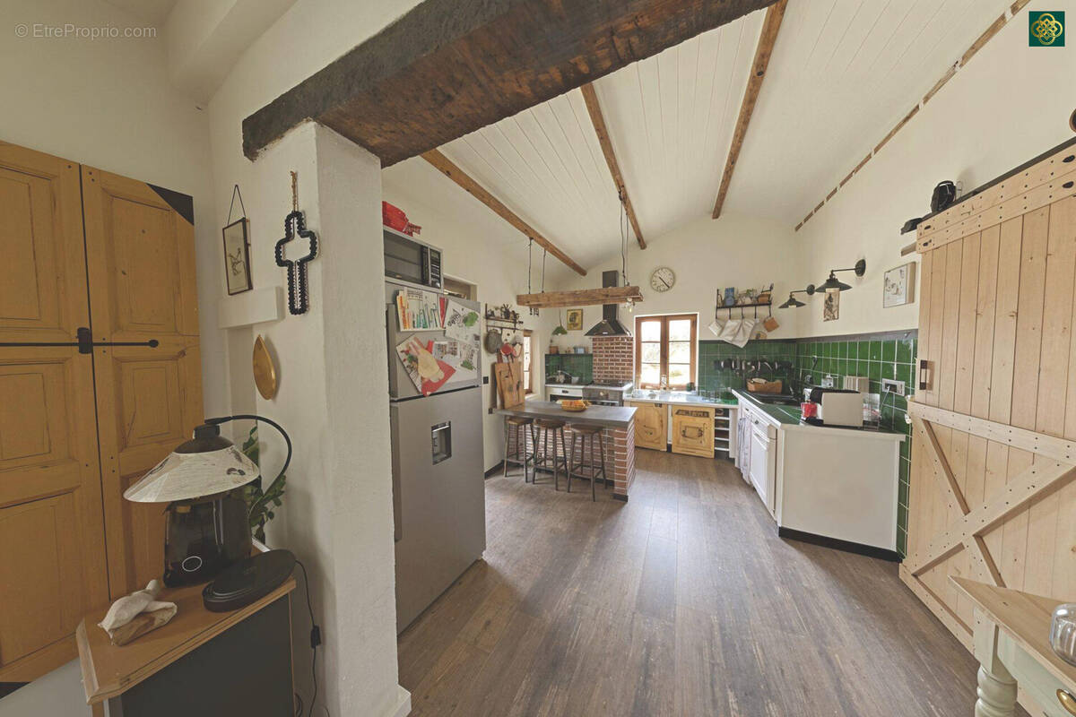 Maison à SAINT-ANDRE-DE-ROQUEPERTUIS