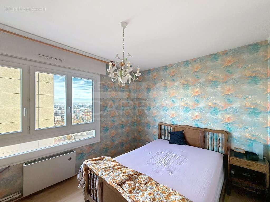 Appartement à OULLINS