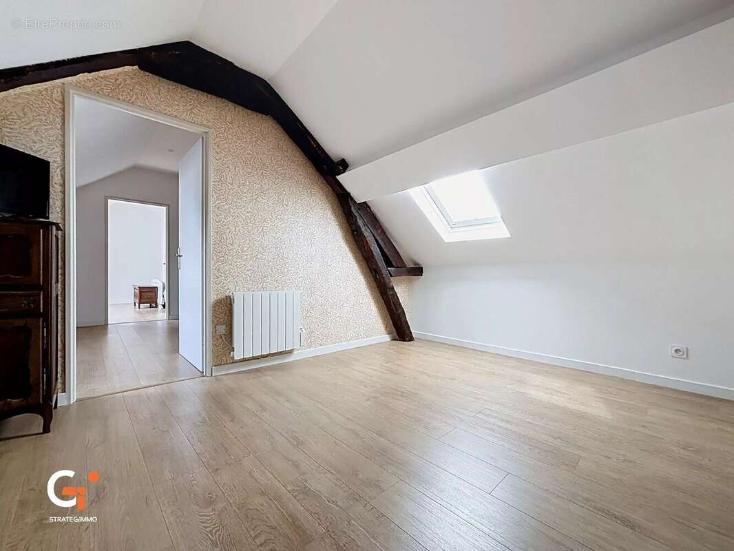 Maison familiale de 245m² à Oissel-sur -Seine - photo 20