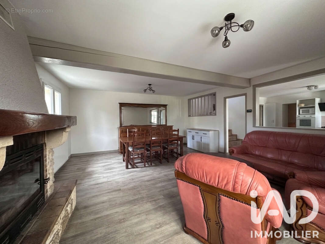 Maison 180 m² à Pujols-Sur-Ciron  - photo 7