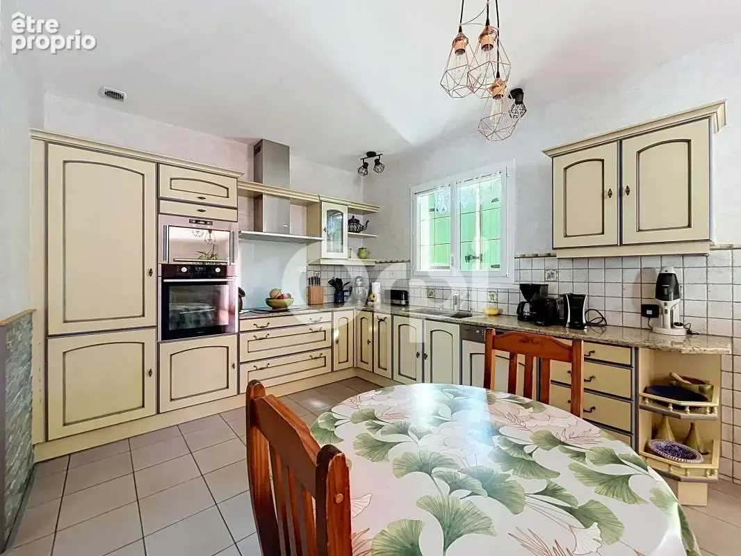  À vendre – Maison traditionnelle de qualité, parfaitement entretenue et idéale pour une vie de plain‑pied - photo 5