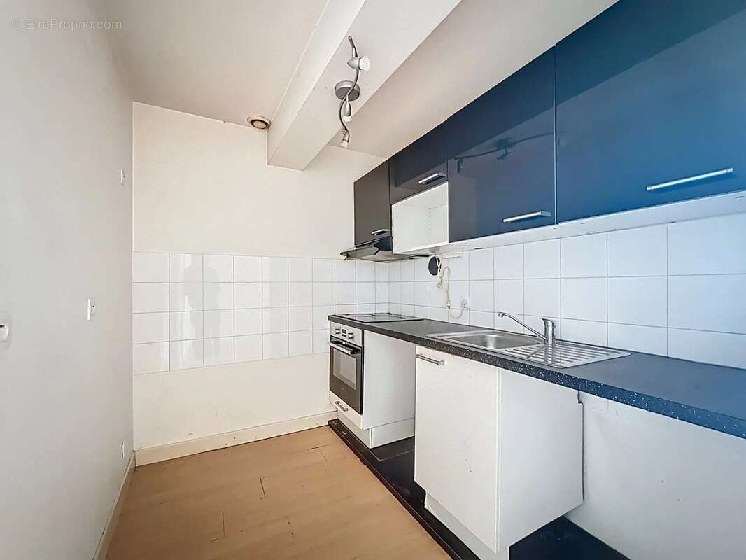 Commerce à PORTET-SUR-GARONNE