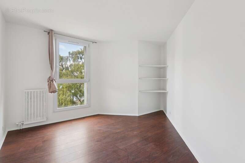 Appartement à SAINT-MAUR-DES-FOSSES