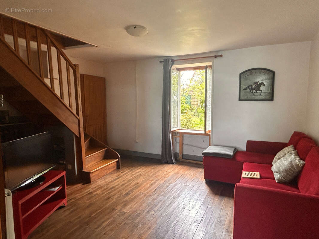 À VENDRE - Maison 3 pièces 80m2 à Maillet - photo 6