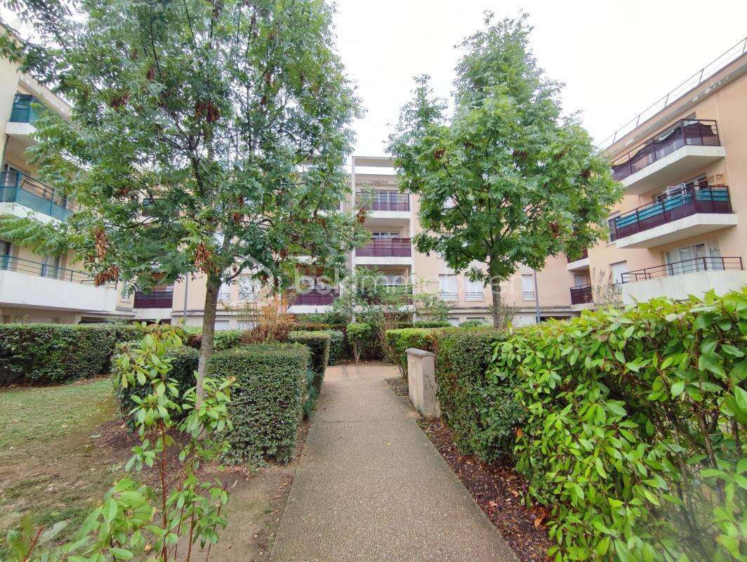 Appartement à VIGNEUX-SUR-SEINE