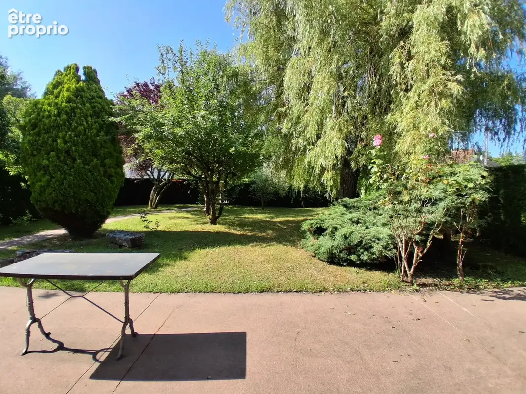 Pavillon avec garage, jardin clos et arboré - photo 15