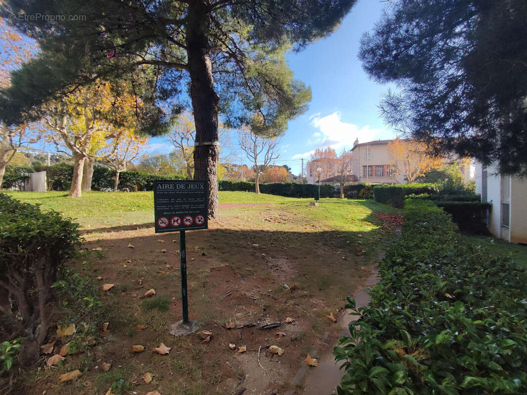 Appartement à MARSEILLE-14E