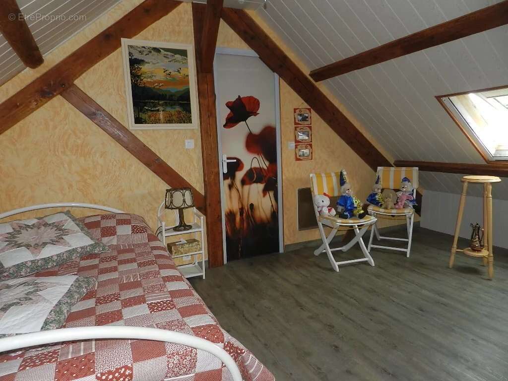 Appartement à SAINT-PIERRE-SUR-DIVES