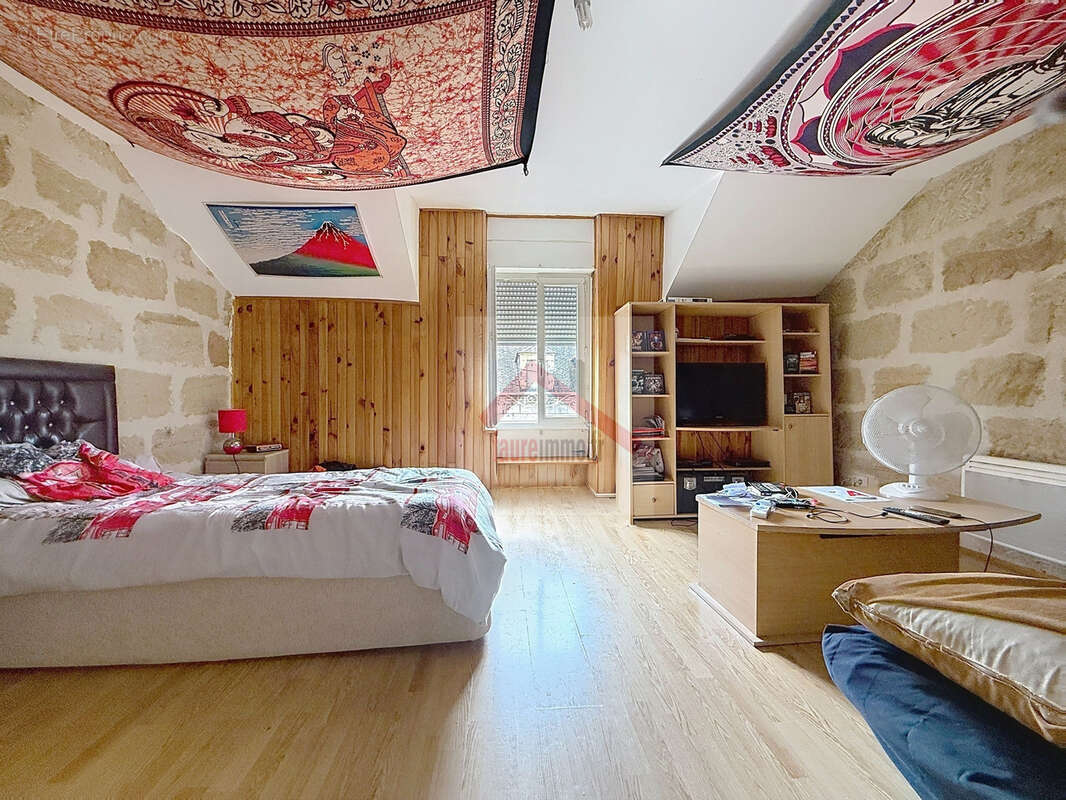 Appartement à BRIVE-LA-GAILLARDE