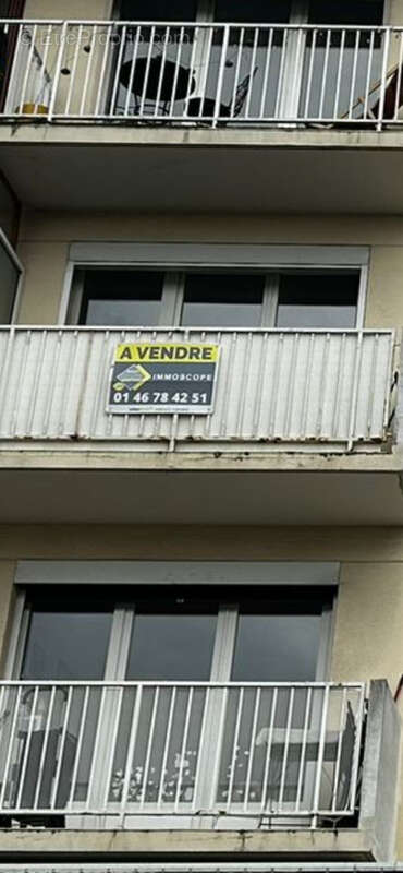 Appartement à LE KREMLIN-BICETRE