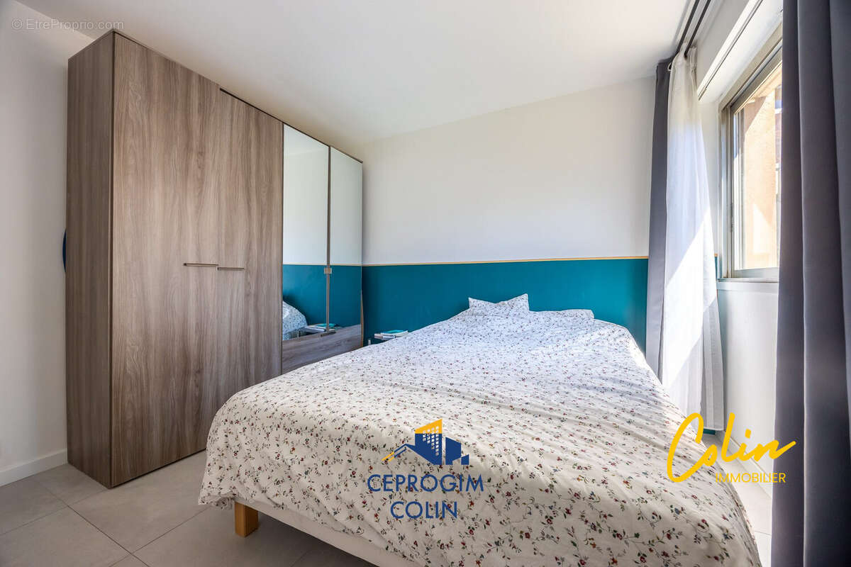 Appartement 87 m² à Marseille-6e  - photo 9