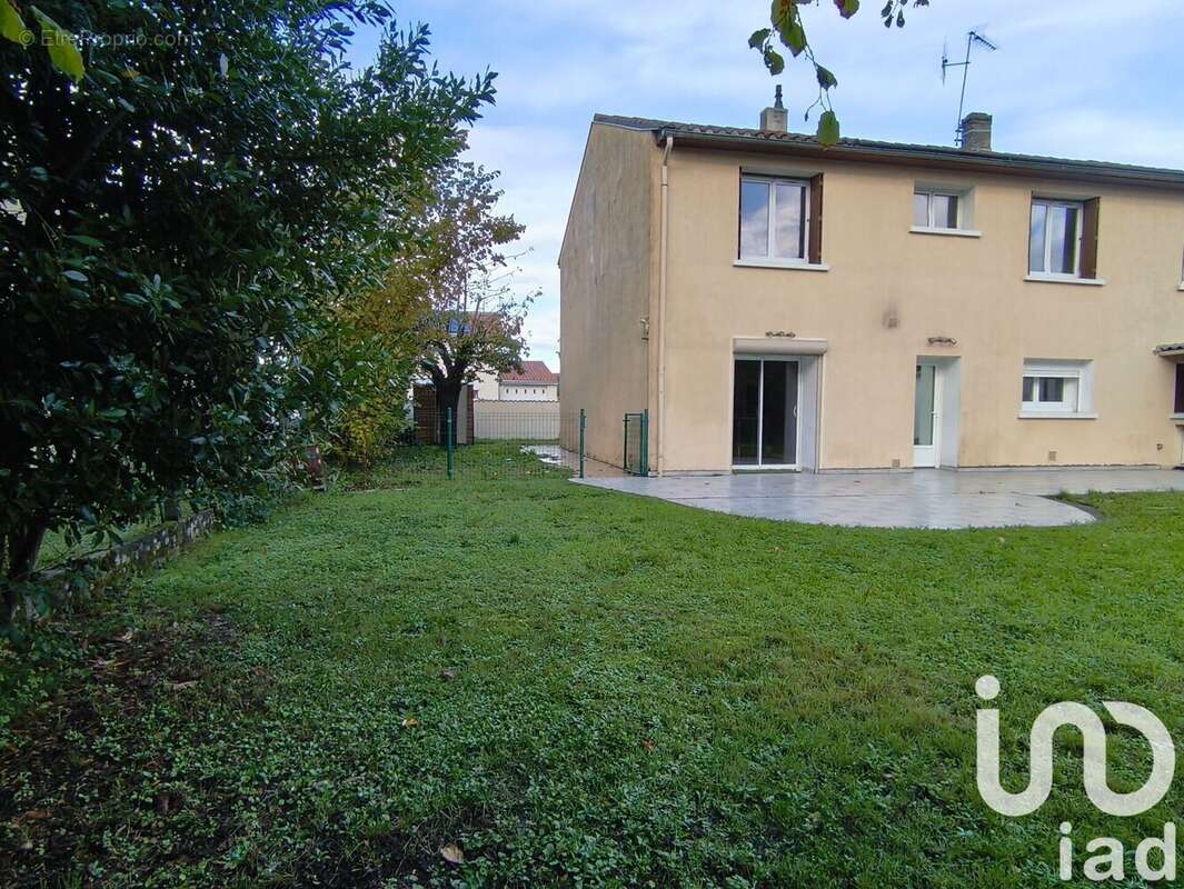 Photo 2 - Maison à SAINT-MICHEL