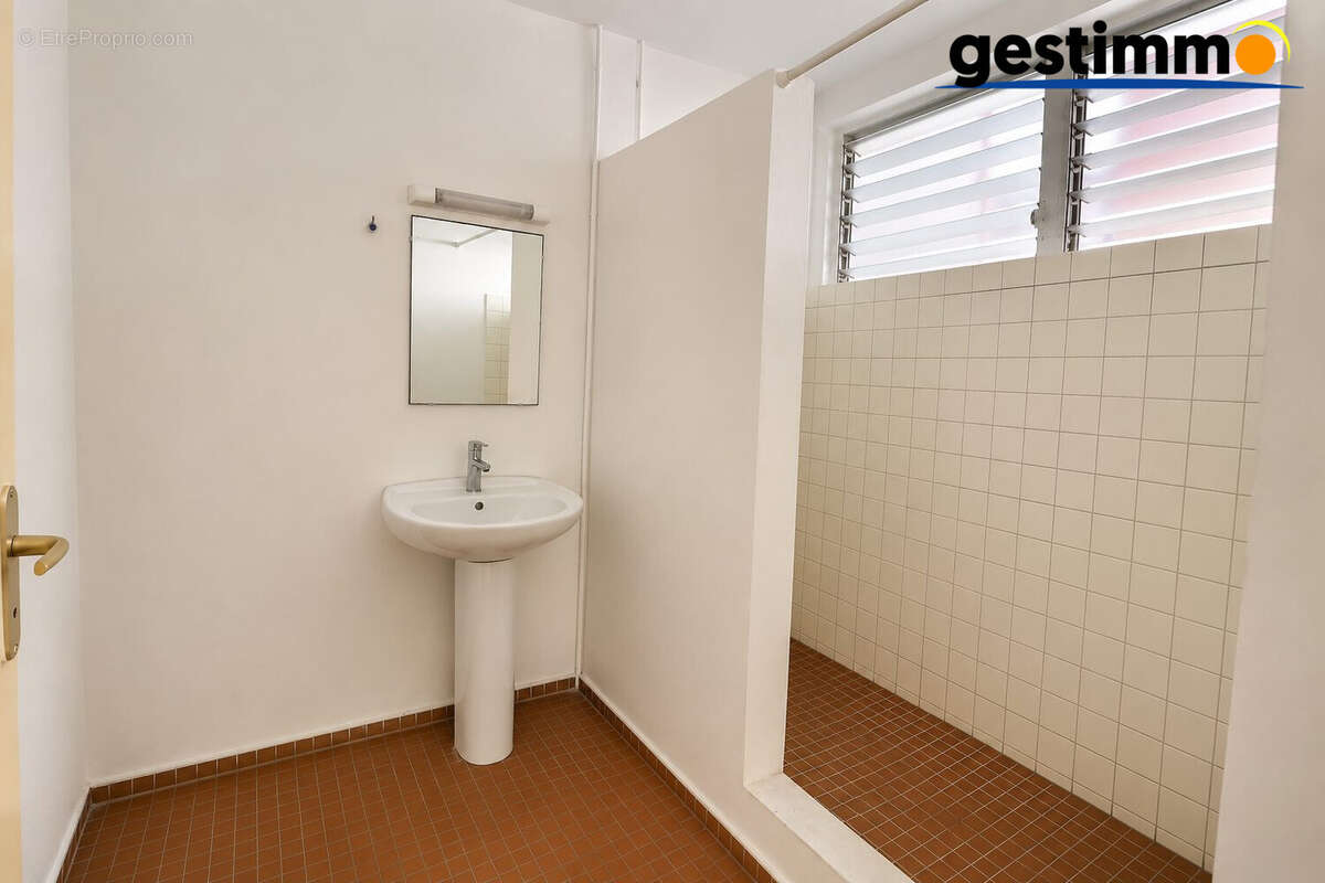 Maison 50 m² à Cayenne  - photo 4