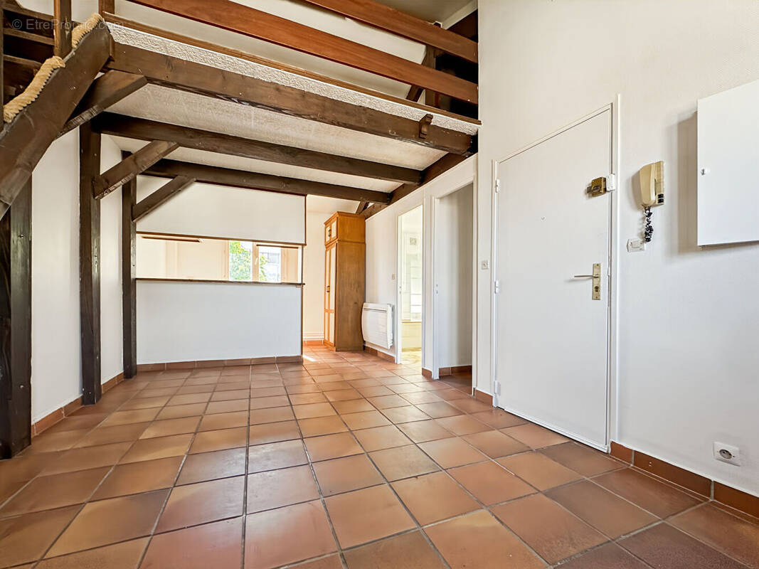 Appartement à ROSNY-SOUS-BOIS
