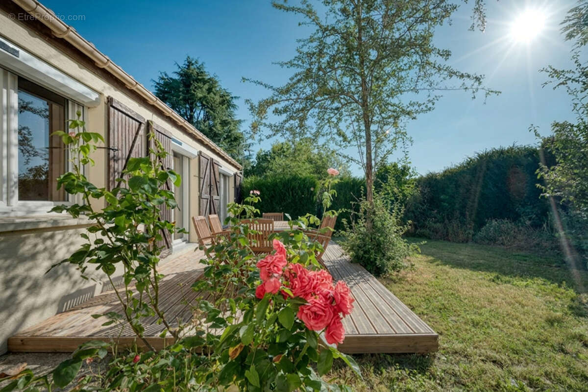 Maison à LIMOURS
