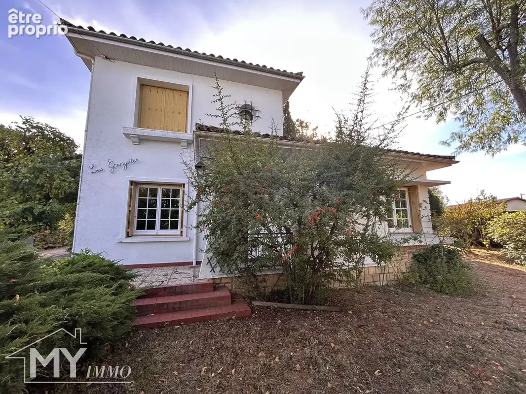 Maison à PINEUILH