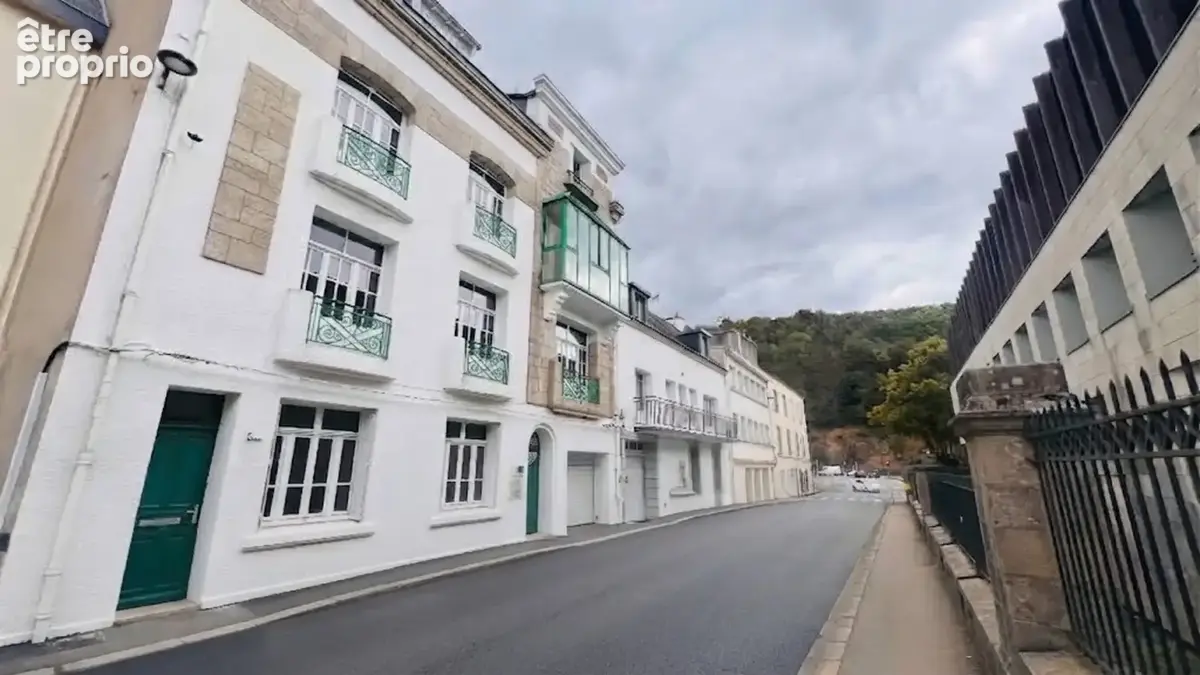 QUIMPER CENTRE (29) – Immeuble de 360 m² habitable avec jardin et garage - photo 2