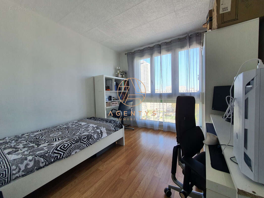 Appartement à CHAMPIGNY-SUR-MARNE