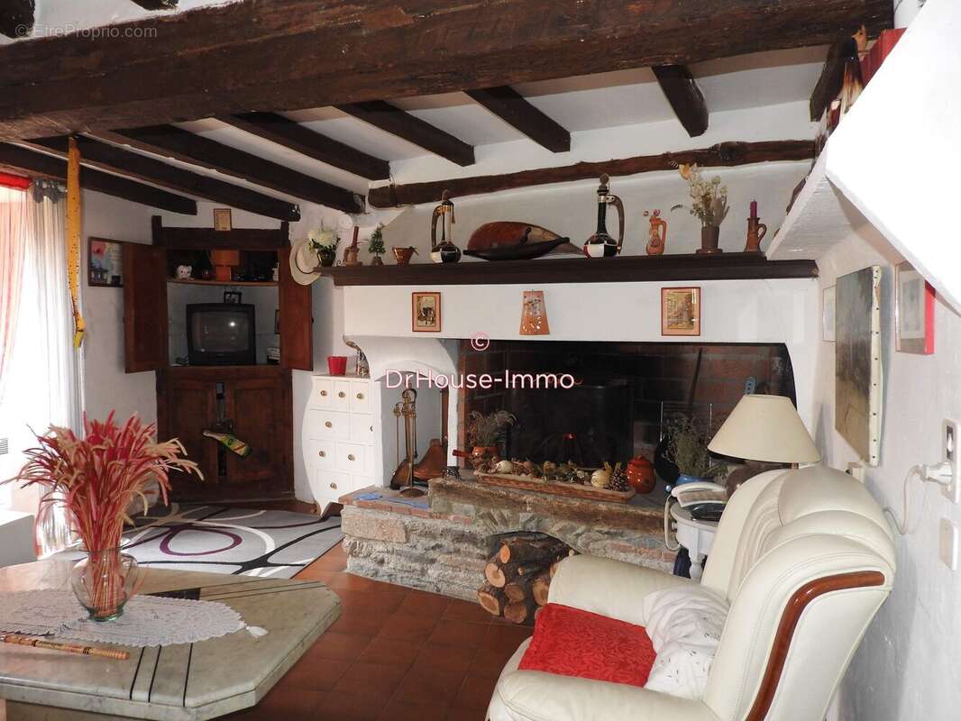 Maison à SAINT-MARSAL