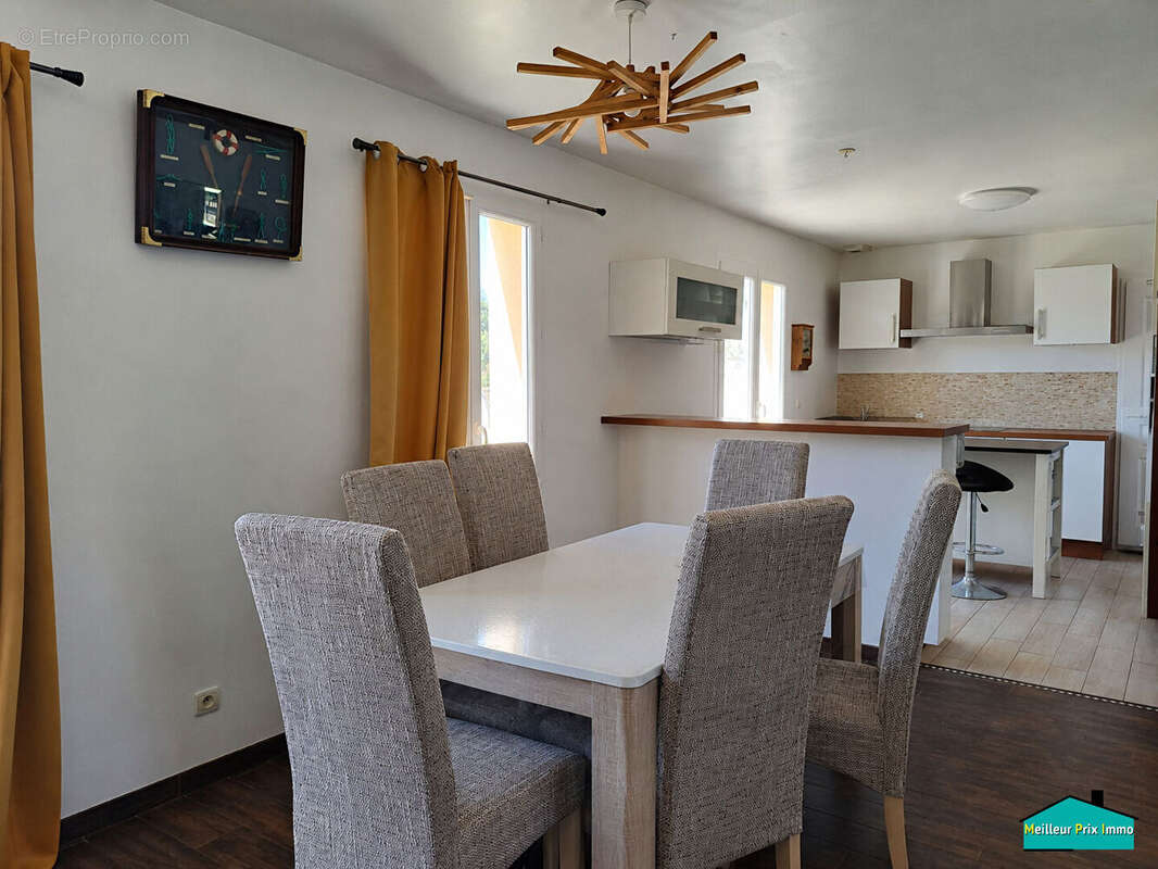 Saint etienne de mer morte 125 m² terrain clos 846 m² - photo 7