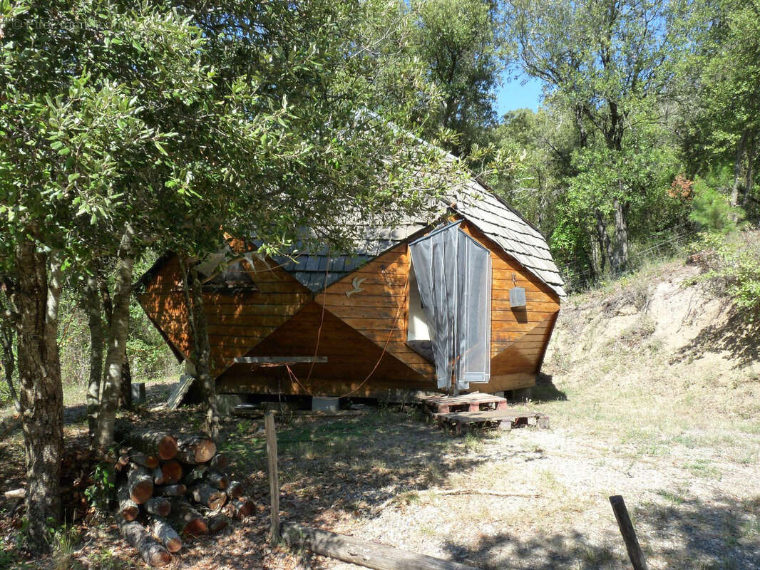 Autre à SAINT-HILAIRE