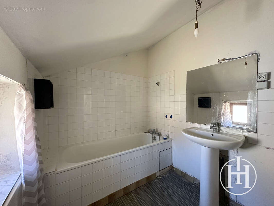 EXCLUSIVITÉ : Maison de village   93 m2   Idéale investissement locatif ou premier achat - photo 5
