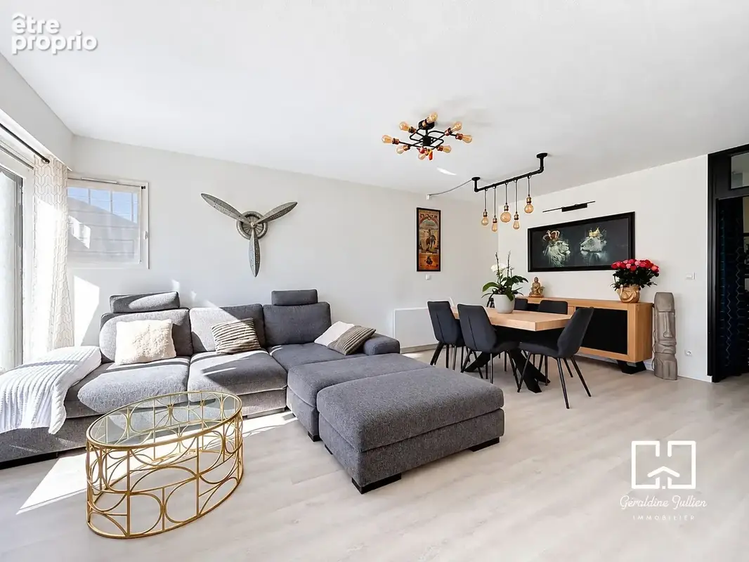 Briançon, appartement T3/4 avec terrasse panoramique de 100 m2 et annexe - photo 3