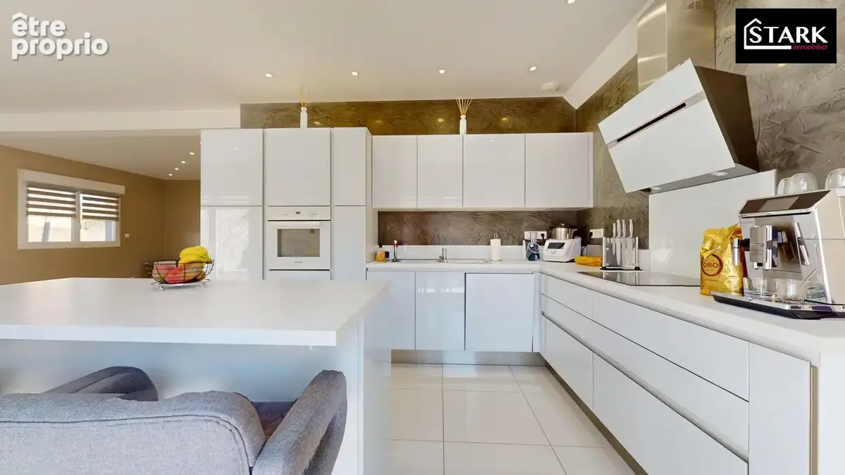 Maison 5 pièces 130 m² à vendre à Chalonvillars (70400) - photo 7
