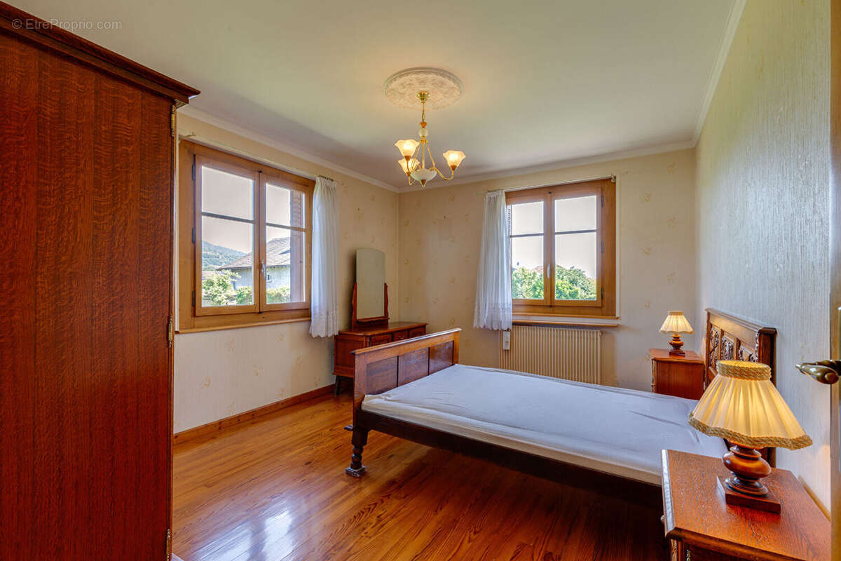Maison Cranves Sales 4 pièces 86.18m² sur 1603m² de terrain - photo 7