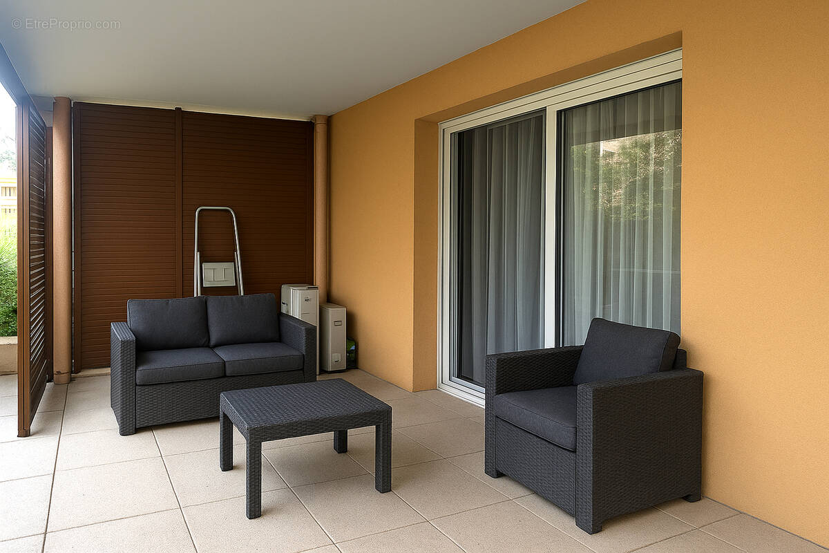 Appartement à DECINES-CHARPIEU