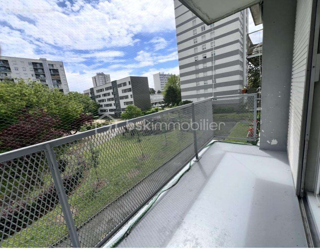 Appartement à ROSNY-SOUS-BOIS
