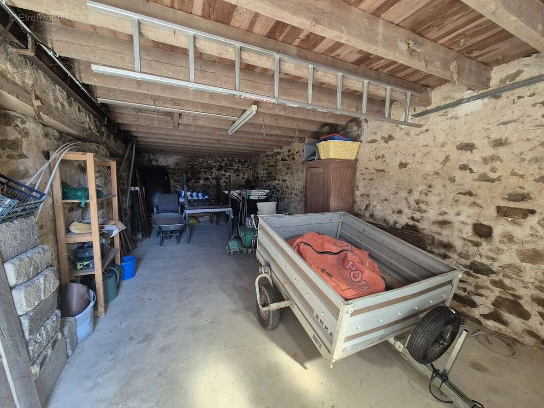 Maison à SAINT-PIERRE-SUR-ORTHE