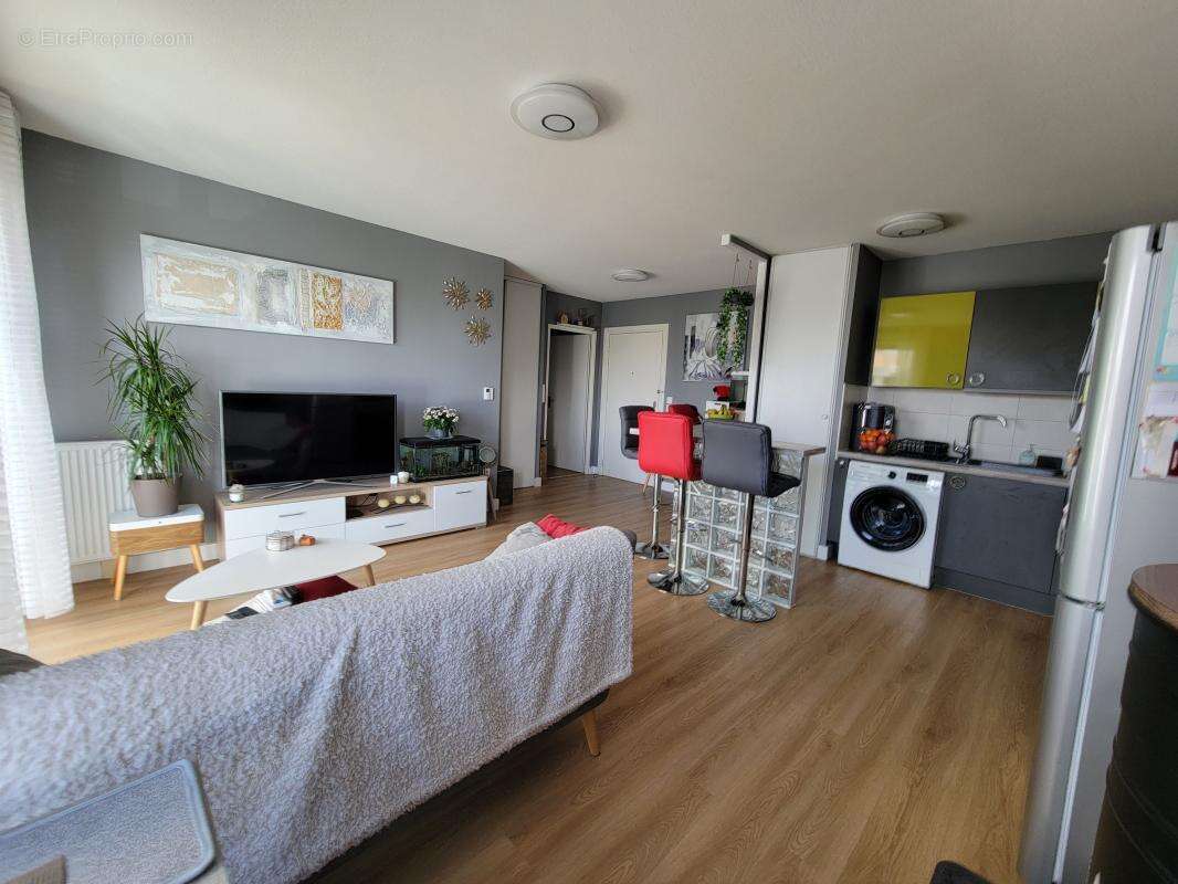 Appartement à COLOMIERS