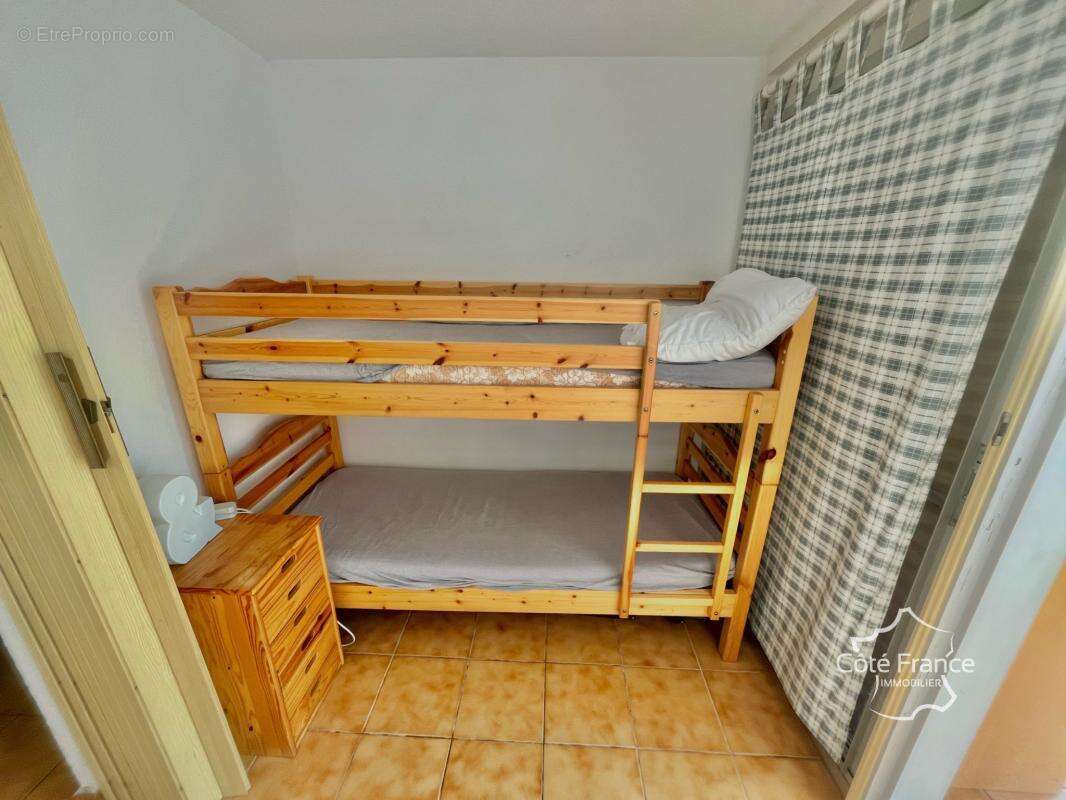 Spacieux Rez de jardin d'une chambre et cabine secteur Riche - photo 11