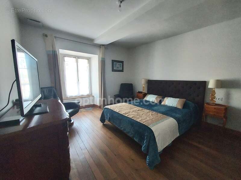 Maison à MARCILLE-LA-VILLE