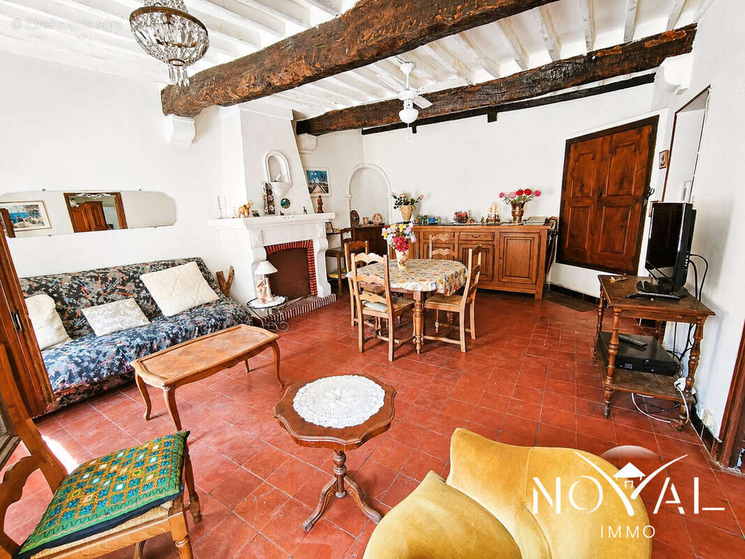 Appartement 44 m² à Saint-Vallier-De-Thiey  - photo 2