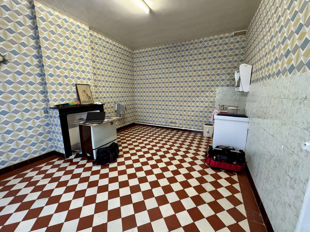 Maison à CROISILLES