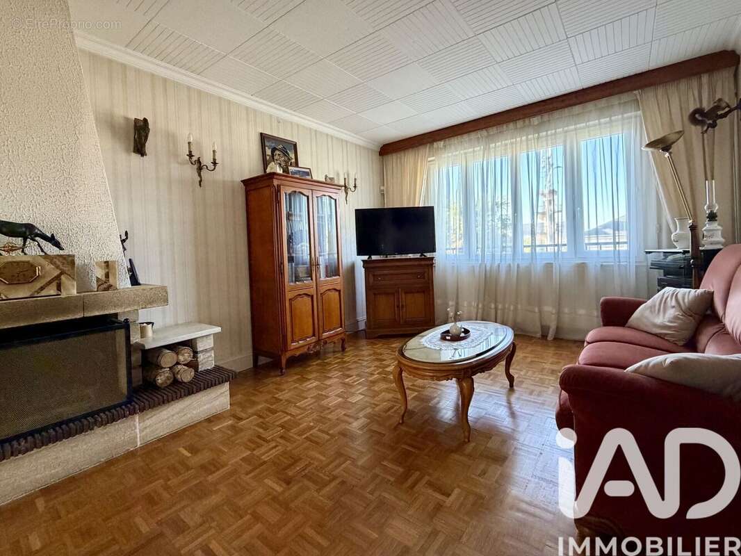 Photo 4 - Maison à CORMEILLES-EN-PARISIS