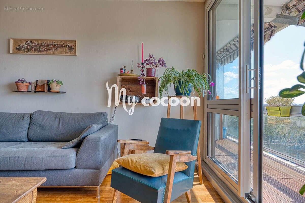 Appartement à LYON-8E