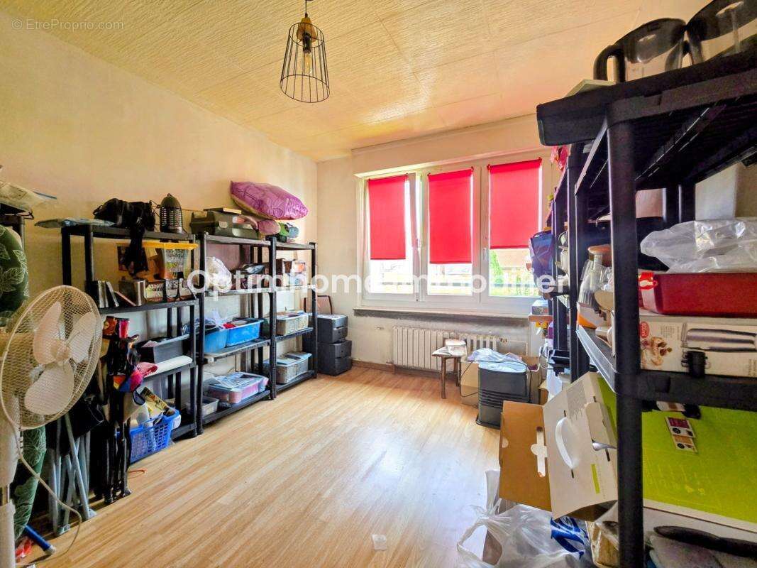 Exclusivité - Idéal investisseur - Maison GMF avec garage & jardin clos - Caudry 59540 - photo 9