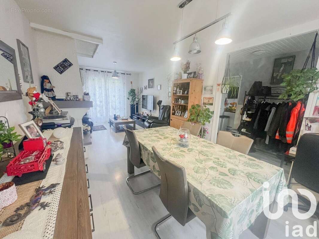 Photo 4 - Maison à CHEVRU