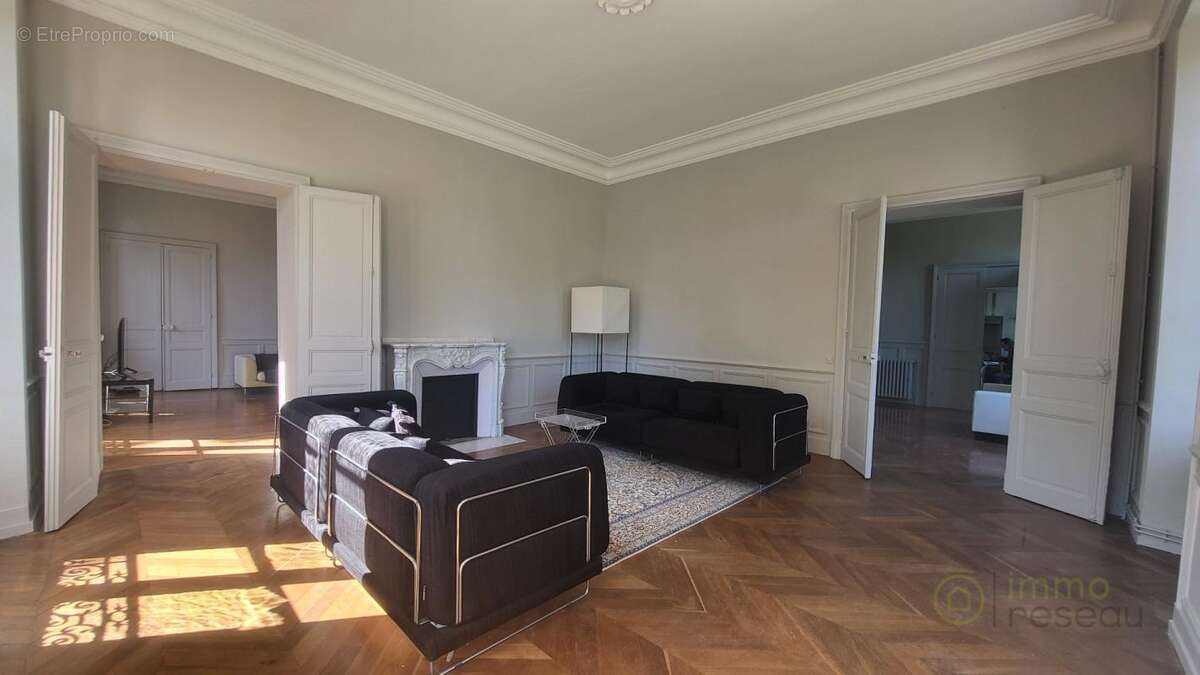 Maison à CARAMAN
