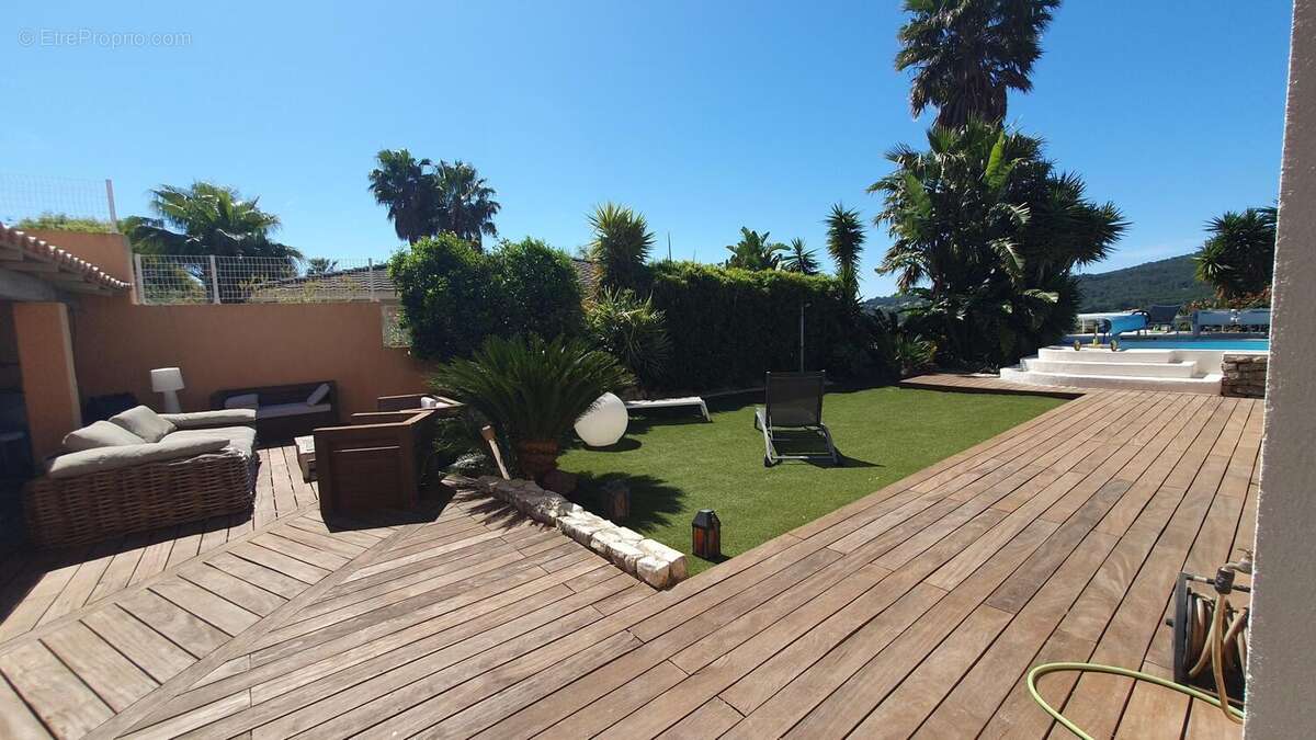 Photo 6 - Maison à CARQUEIRANNE